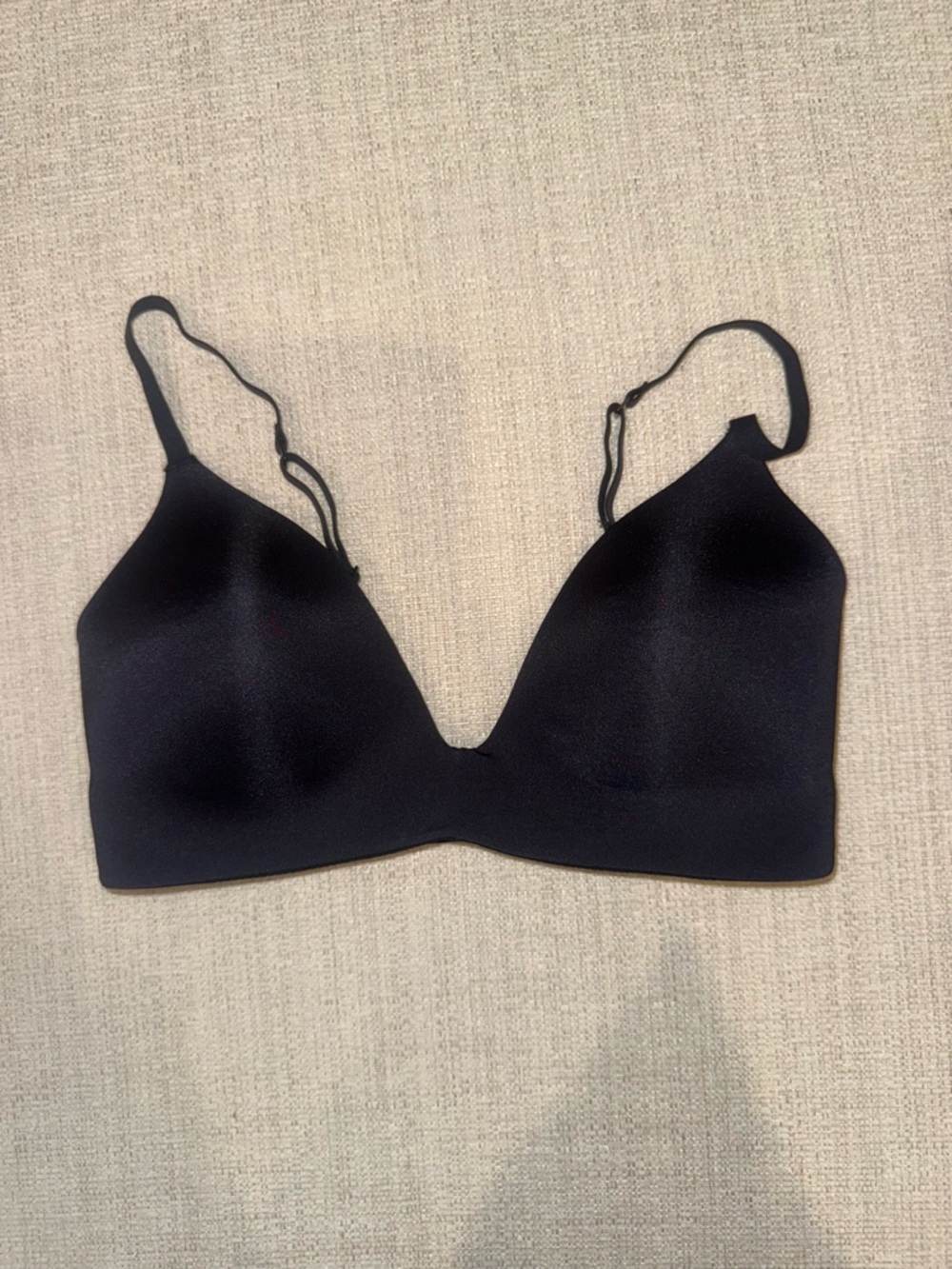 SKIMS Wireless Form T-Shirt Bra